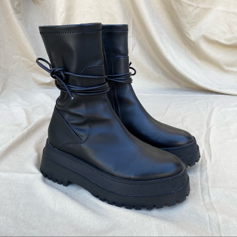 🚫SOLD🚫 Public Desire Finale Black Chunky Sole Ankle Wrap Boots